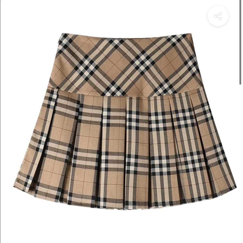 Goodnight Macaroon Gabriella Pleated Skirt